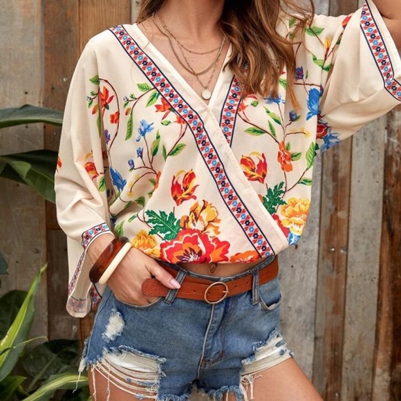 Boho floral print wrap blouse - Picture 3 of 5